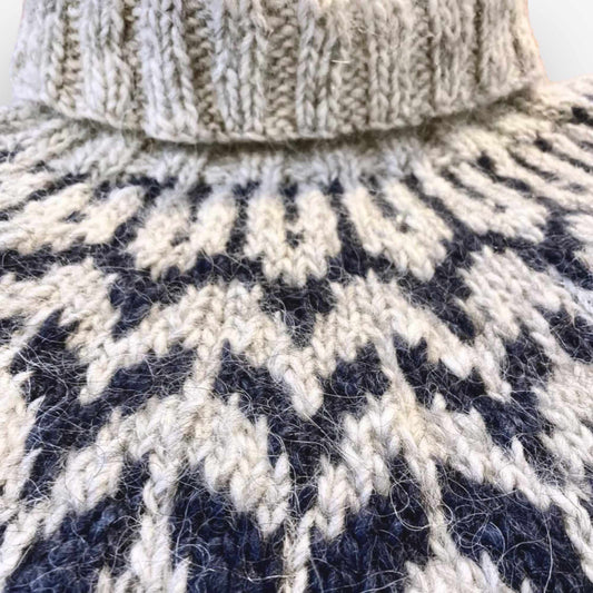 Nordic Snow Sweater (Álafosslopi)