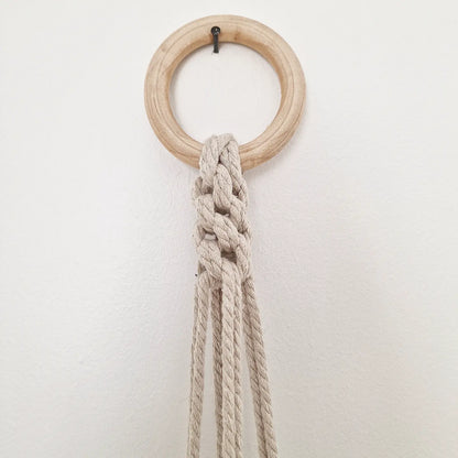 Tassel Vase Hanger