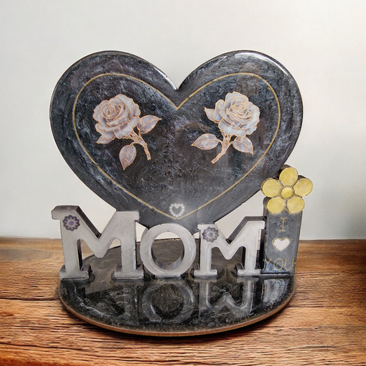 MOM
