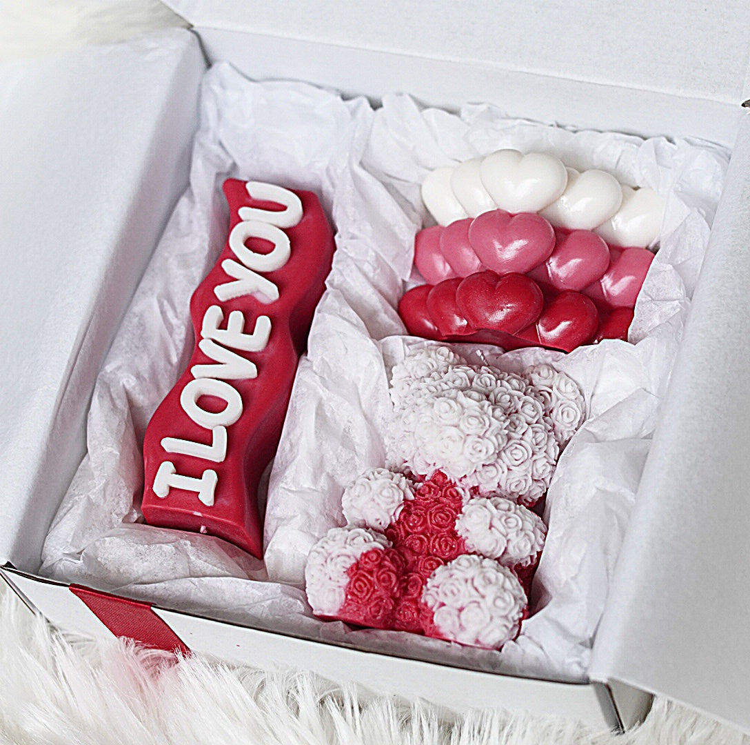 Red Valentine’s Gift Box Set of 3