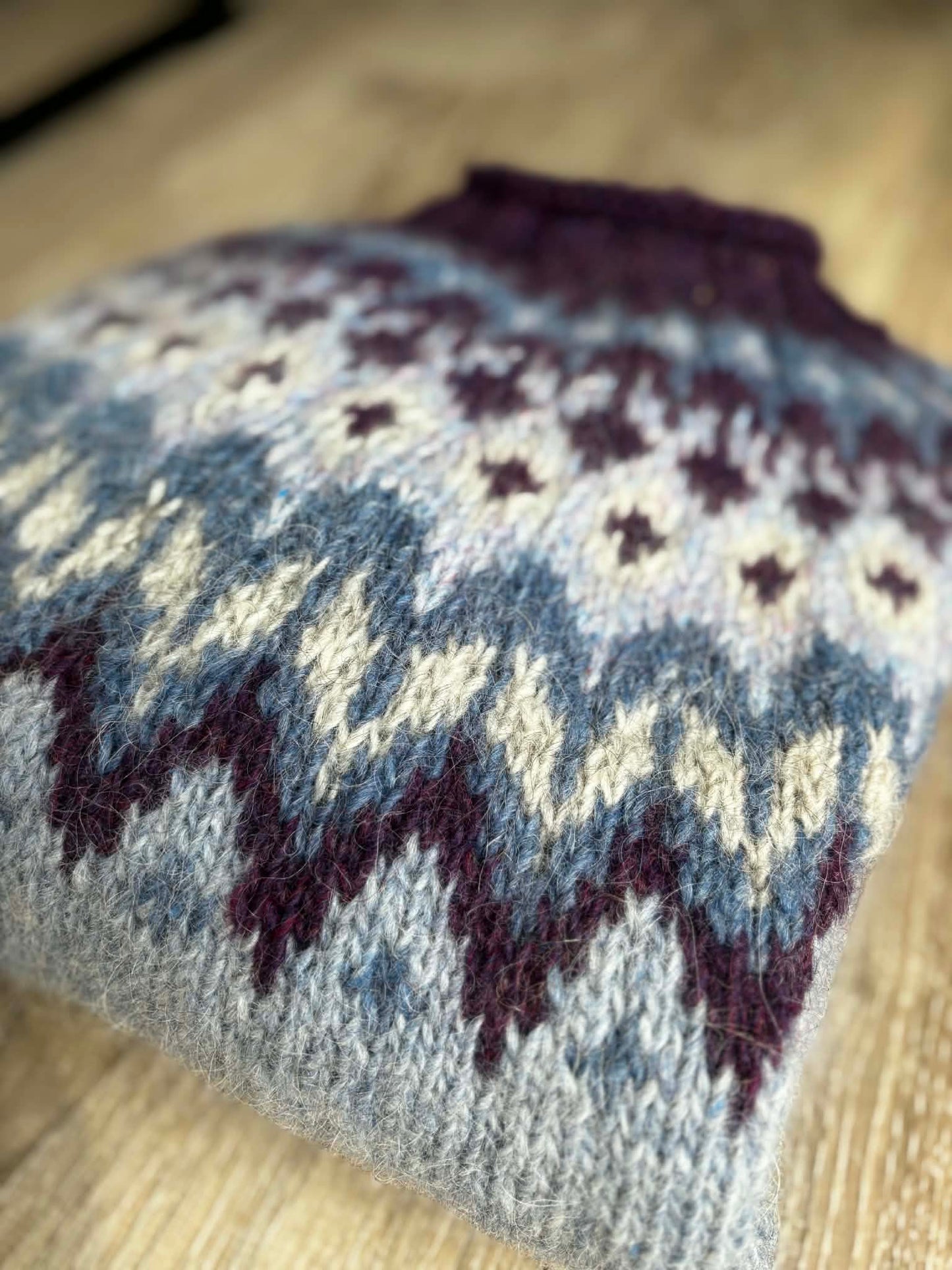 Riddari Sweater (Létlopi)